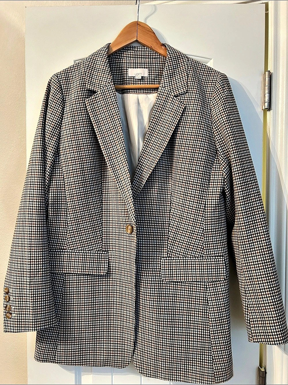 LOFT Plaid Oversized Blazer Brow, Black, Cream and Blue Size 10